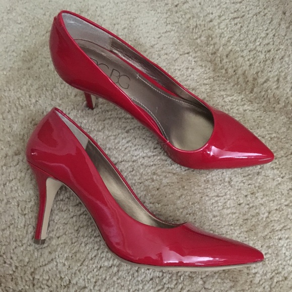 candy apple red pumps